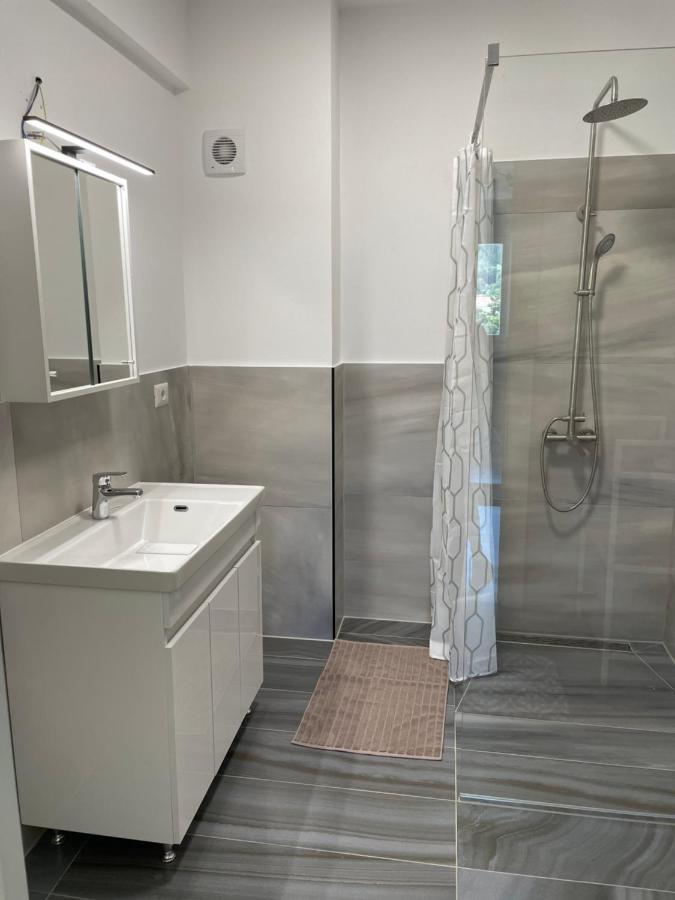 Apartament - Housing21 Gura Humorului Extérieur photo